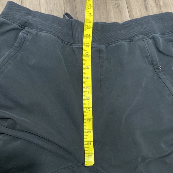 Lululemon men's jogger pants black - Picture 12 of 15